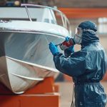 Zanim wstawisz łódź do garażu – jak zadbać o kadłub przed zimą?